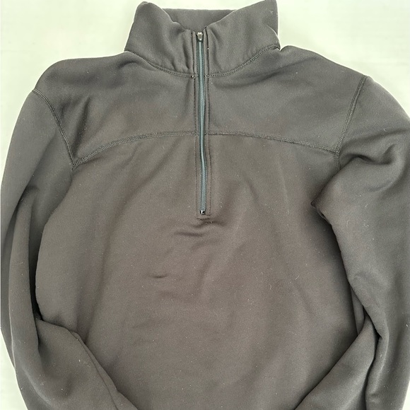 Pre-owned Patagonia Capilene 1/4 zip. Interior fleece. - Picture 2 of 4